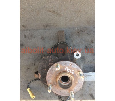 Кулак поворотный правый, цапфа в сборе лачетти  Chevrolet Lacetti